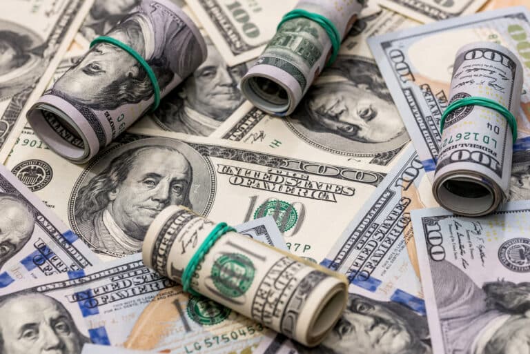 Dollar 109 so‘mdan ko‘proqqa pasaydi