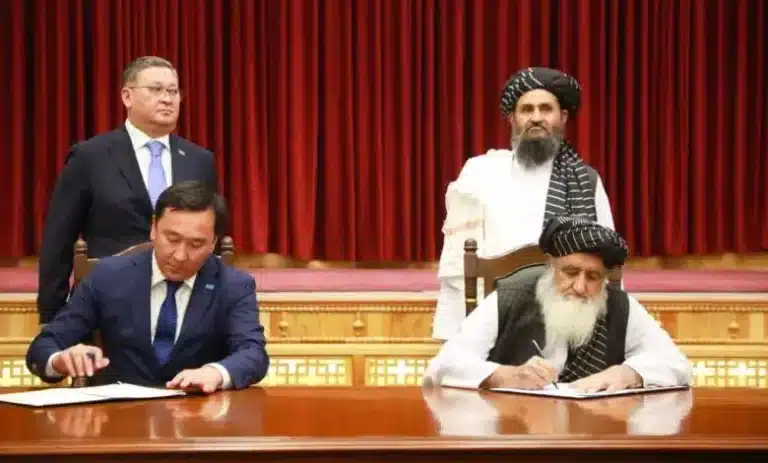 Kazakhstan to Invest $500 mln in Afghan Railway Linking Herat and Turgundi