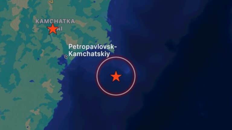 8.8 Magnitude Earthquake off Russia Triggers Pacific-Wide Tsunami Alerts