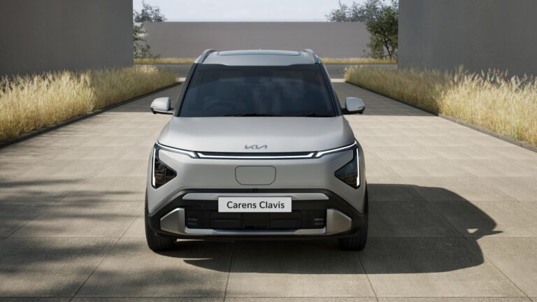 Kia выводит на рынок электромобиль Carens Clavis: запас хода до 490 км и цена от $21 600