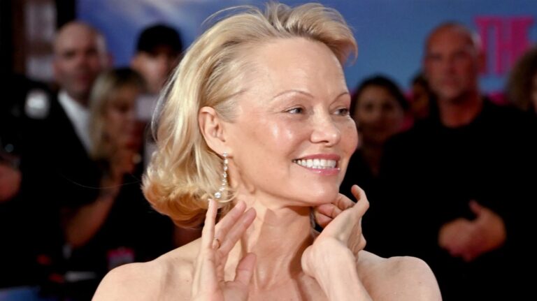 Pamela Anderson Stuns in Strapless Gown and No Makeup at London Premiere of The Naked Gun