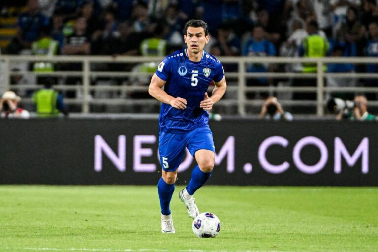 Rustam Ashurmatov Eronning “Istiqlol” klubiga o‘tdi