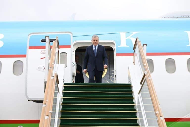 Shavkat Mirziyoyev Ozarbayjonning Fuzuliy shahriga bordi — foto