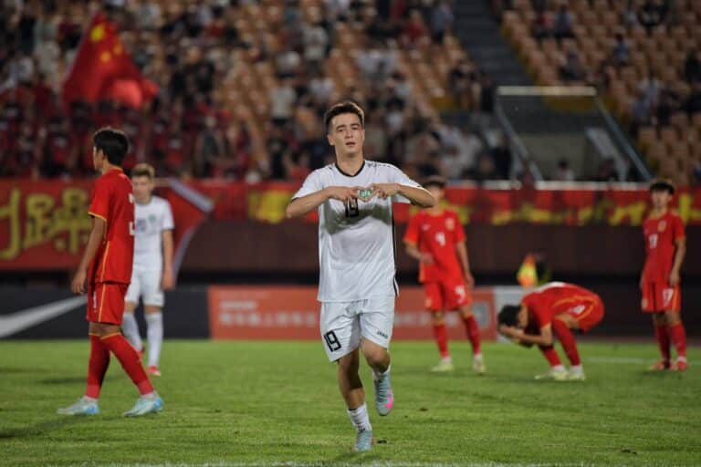 U-16 Китай — Узбекистан: ничья в стартовом матче 1:1