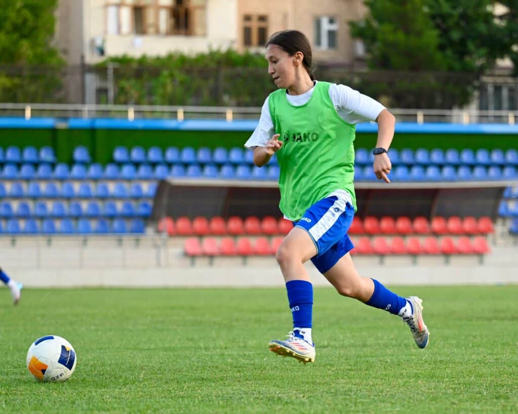 Женская молодежная сборная Узбекистана по футболу (U-20)