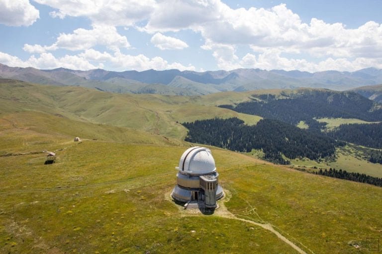 Chilida Qozog‘istonga tegishli eng yirik teleskop ishga tushdi