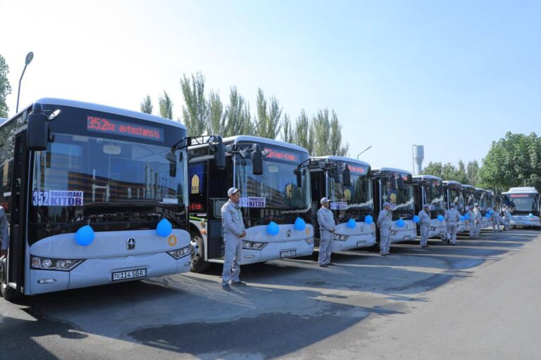 Shahrisabzdan Kitobga qatnaydigan avtobuslar soni 20 taga ko‘paydi