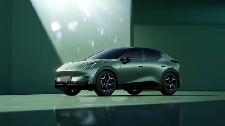 Lynk & Co narxi 15 ming dollardan boshlanadigan elektromobillarni taqdim etdi