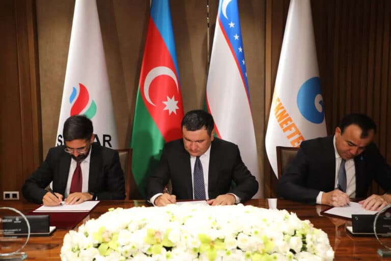SOCAR va «O‘zbekneftgaz» Ustyurtda neft qazib olish bo‘yicha bitim imzoladi