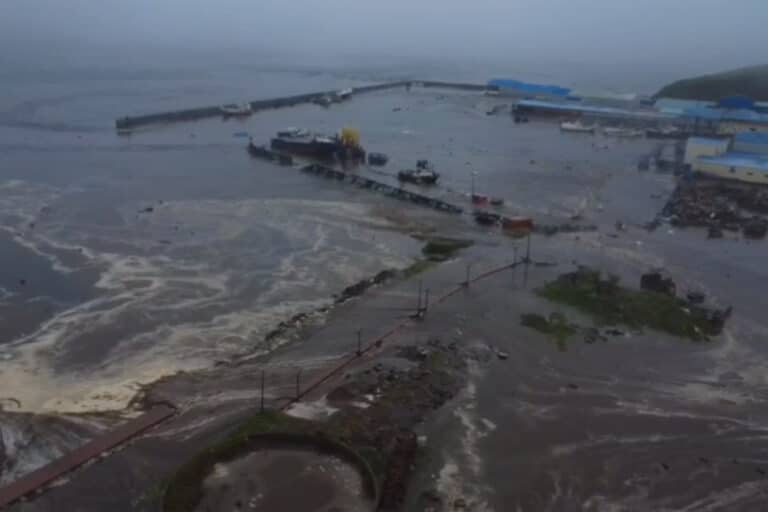 Kamchatkada 8,7 magnitudali zilzila yuz berdi