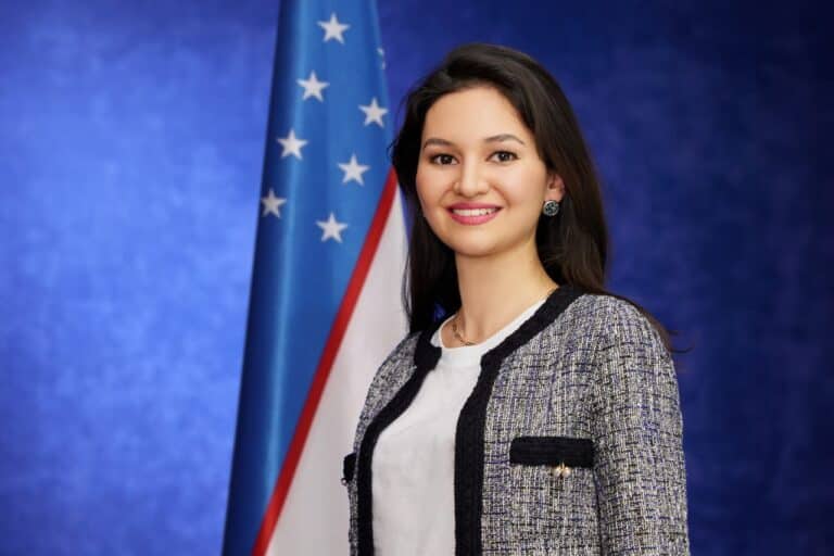 Новые назначения и переходы произошли в Администрации президента
