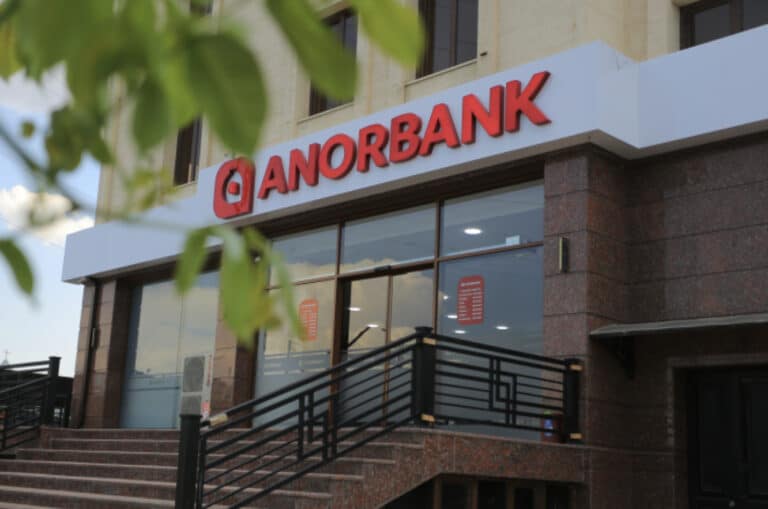 Anorbank прокомментировал похищение акционера банка в Париже