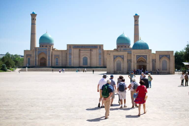 Hot and Dusty Weather Conditions Expected Across Uzbekistan on August 25