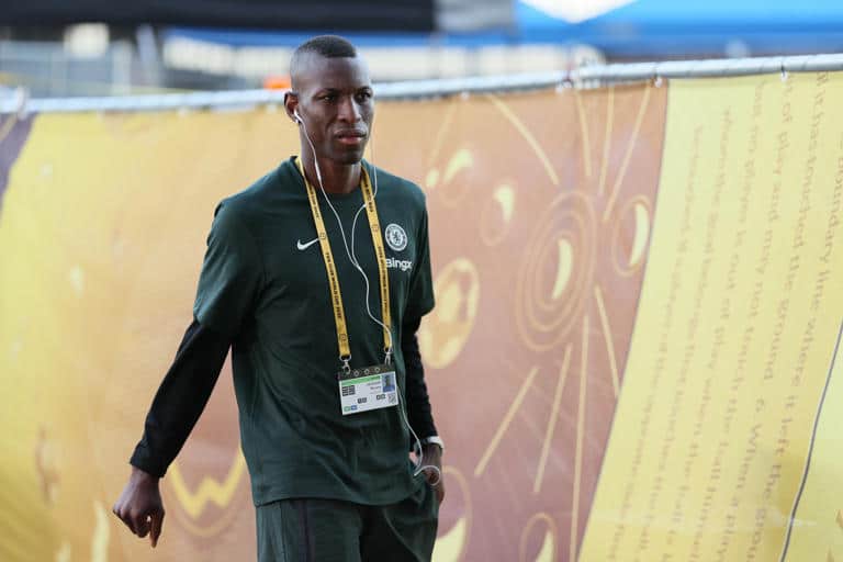 Chelsea Could Face £150m Deadline Day Striker Battle as Jackson Saga Heats Up