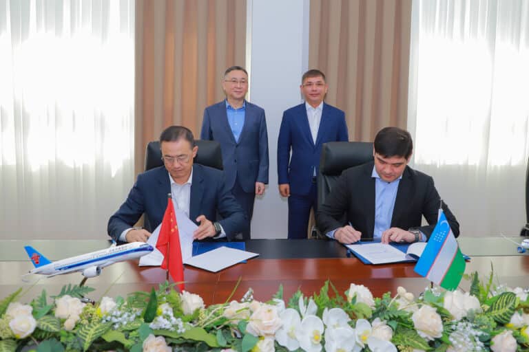 UzAirways va China Southern Airlines o‘rtasida memorandum imzolandi