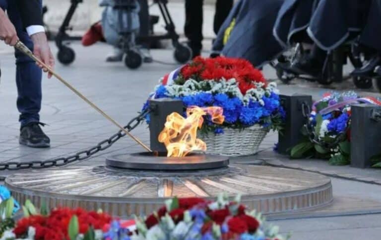 Man Faces Deportation After Lighting Cigarette at Arc de Triomphe Eternal Flame