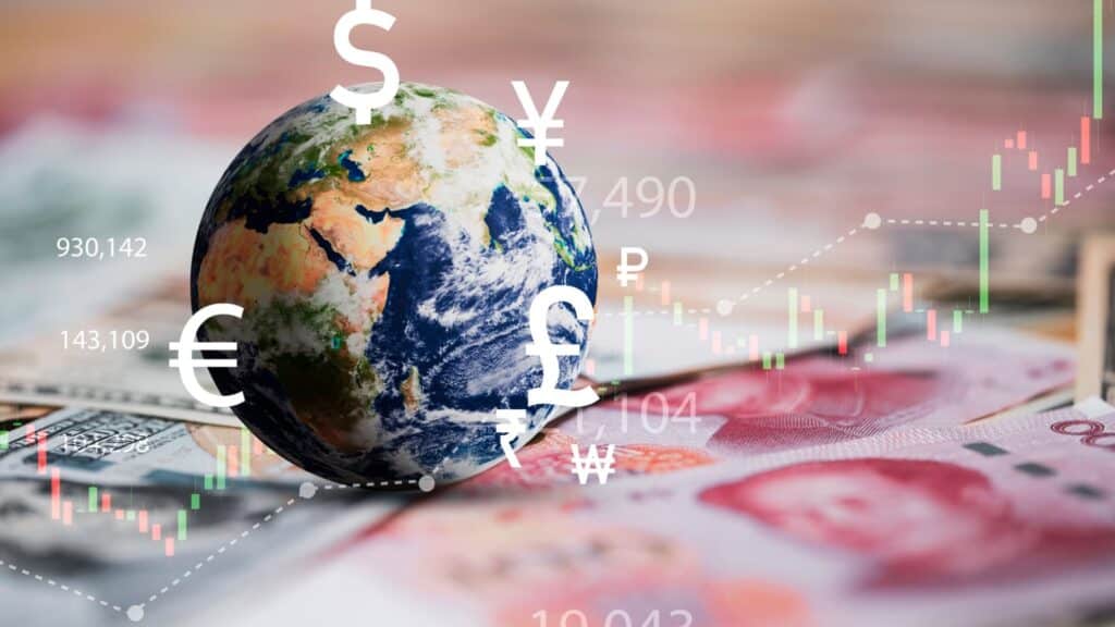 Currency Exchange Rates on August 2 Continue to Fluctuate