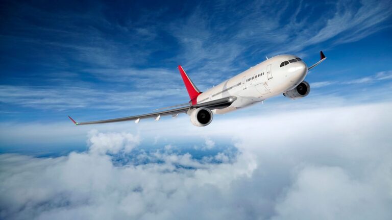 Uzbekistan and Hong Kong Discuss Direct Air Links