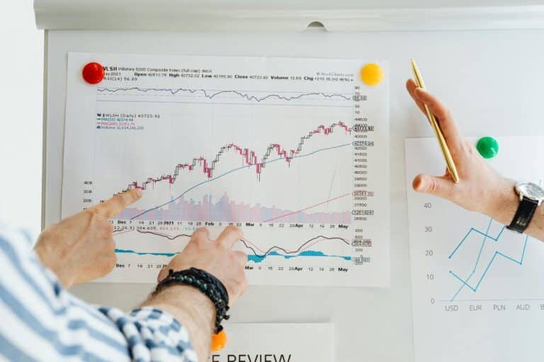 На каких акциях в Узбекистане можно заработать: взгляд экспертов в 2025 году