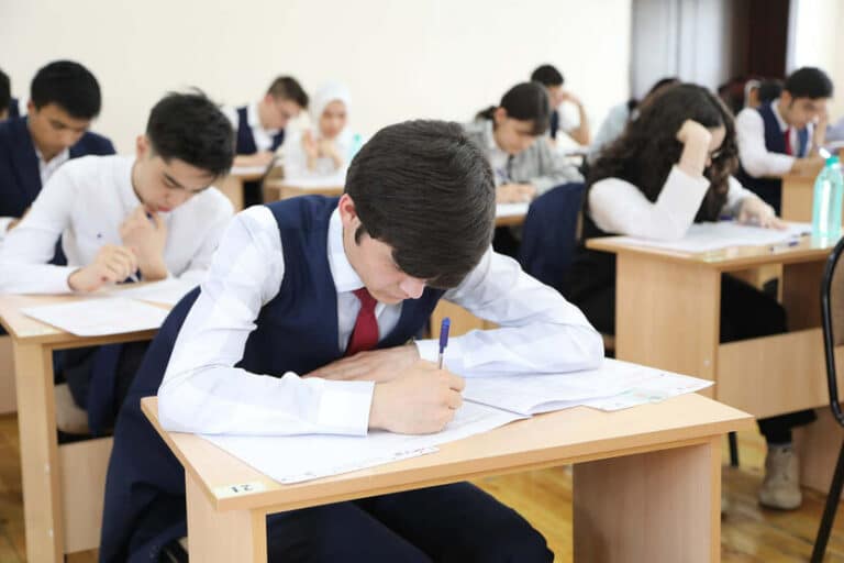 Akademik litseylarga kirish imtihonlarining yakuniy natijalari e'lon qilindi