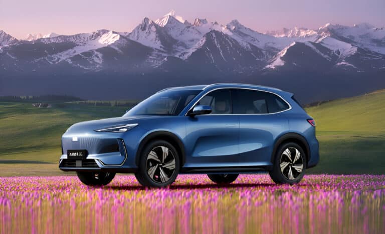 Geely iyul oyida 130 mingdan ortiq elektromobil sotdi