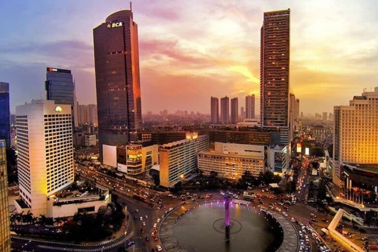 O‘zbekiston va Indoneziya o‘rtasidagi haftalik aviaqatnovlar soni 56 taga yetkaziladi