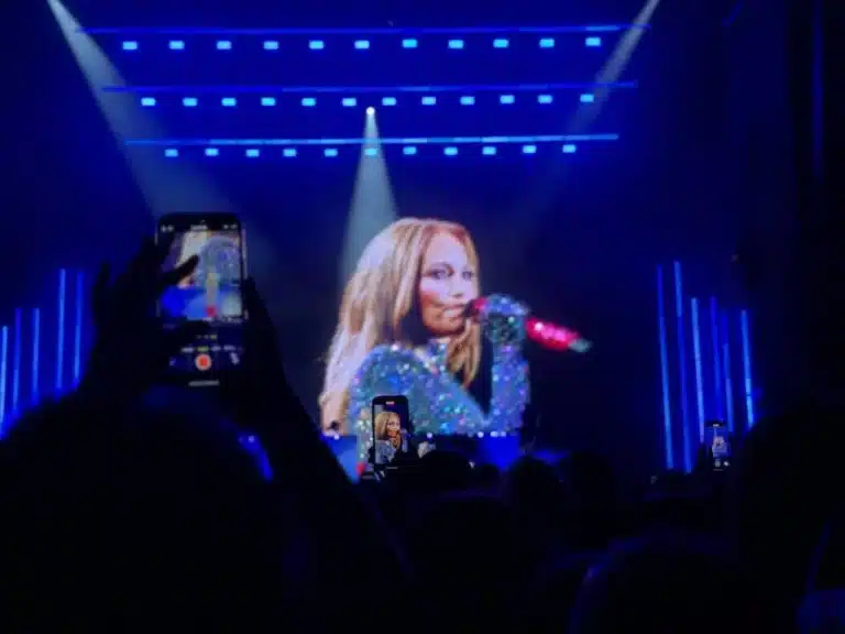 Unexpected Guest: Grasshopper Lands on Jennifer Lopez at Almaty Show