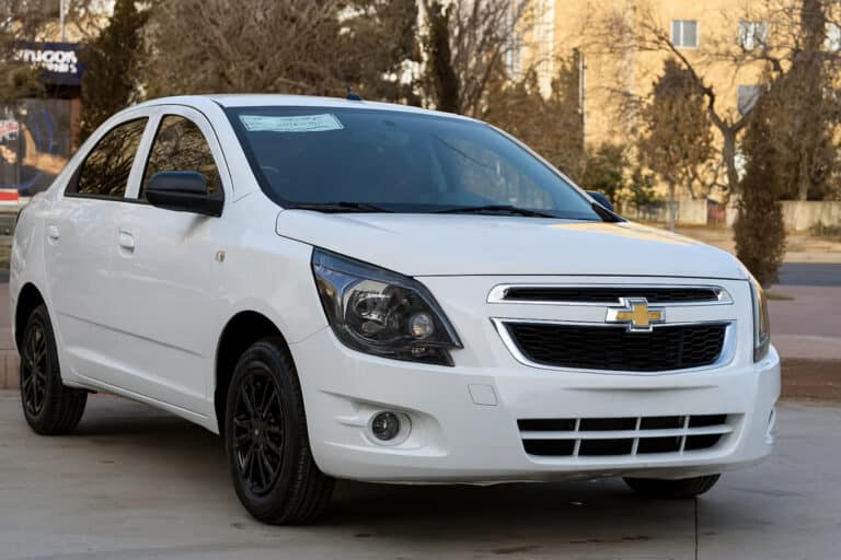 Chevrolet Cobalt avtomobilini nega sotib olishadi