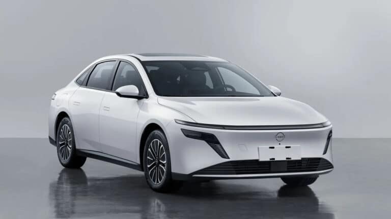 Nissan Xitoyda yangi N6 gibrid avtomobilini taqdim etadi