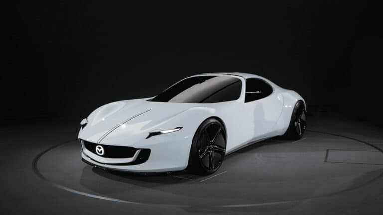 Mazda Iconic SP sport avtomobili taqdim etildi