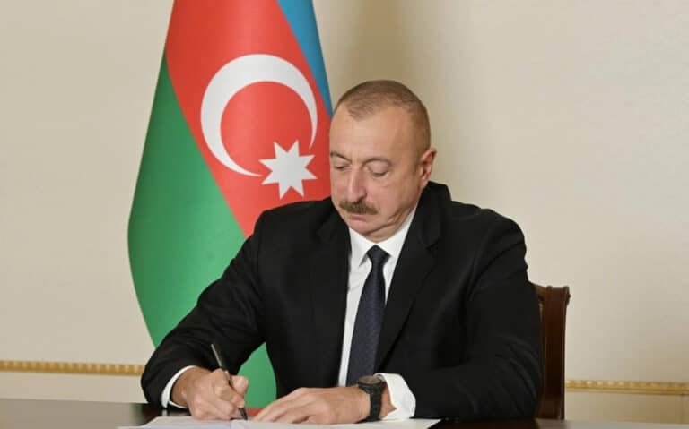 Ozarbayjon Ukrainaga 2 mln dollarlik gumanitar yordam ajratdi