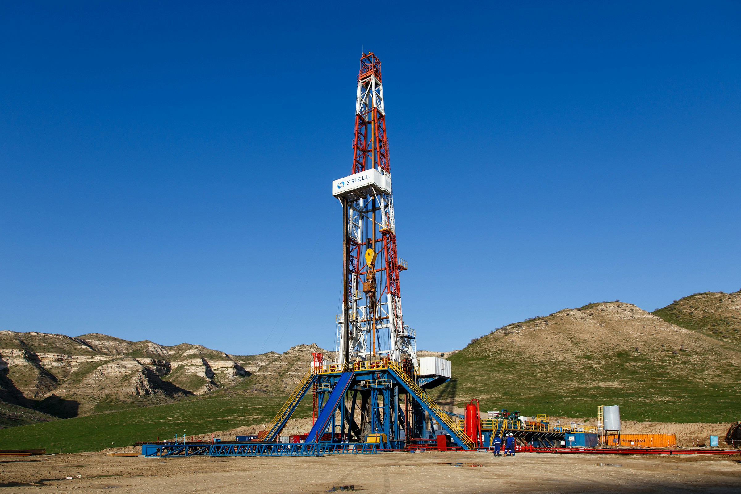 нефтедобыча