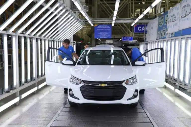UzAuto Motors Sees 27.5% Drop in Net Profit