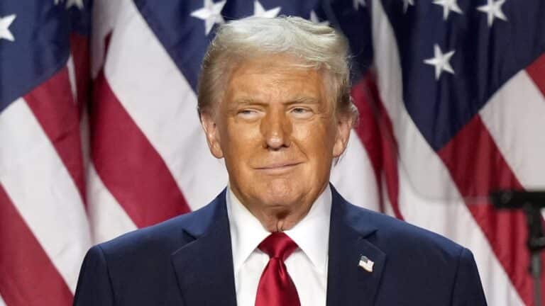 Администрация Трампа: прием парацетамола может развивать аутизм у новорожденных