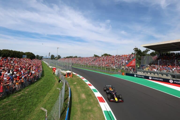 Verstappen Dominates to Win Italian Grand Prix as McLaren Slip-Up Costs Norris