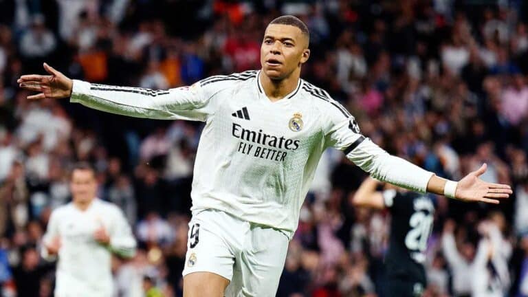 Mbappe «Qayrat» muxlisining salomiga alik oldi — video