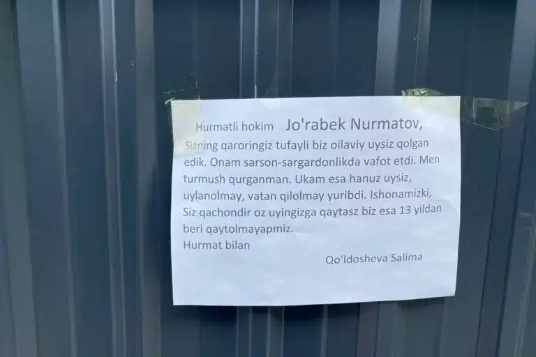 «Мы без дома 13 лет»: хоким из контейнера снова оказался в центре скандала