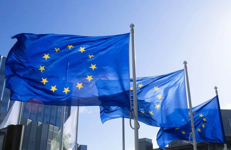 Евросоюз готовит новые санкции против банков в Центральной Азии