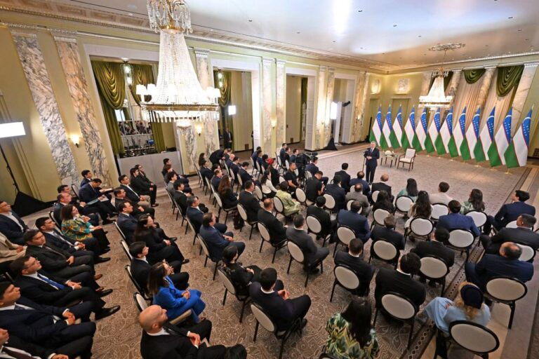 Мирзиёев дал старт Международному бизнес-марафону соотечественников в США