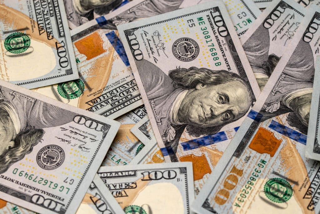 dollar kursi