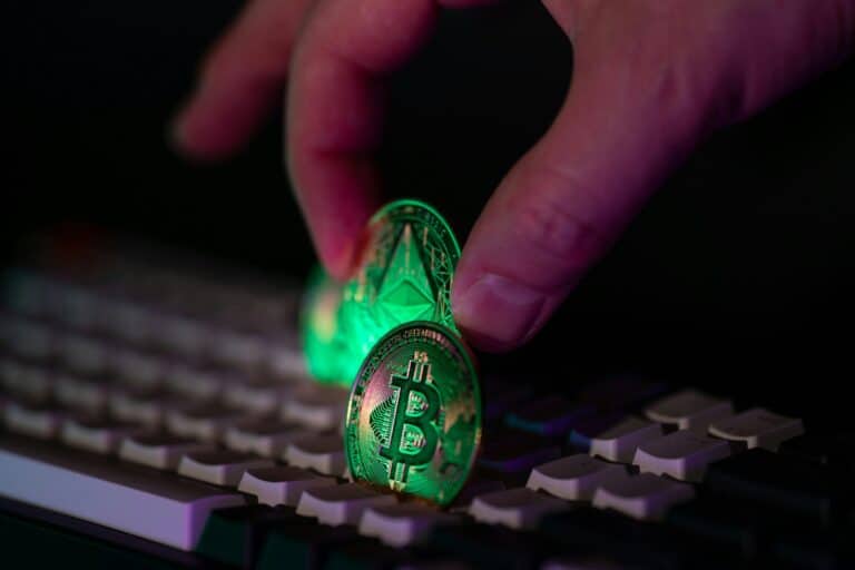 Ташкентцу вернули $115 тыс. из 170 тыс., отданных мошенникам