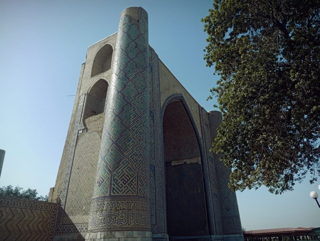 Туристы тратят $320, путешествуя в Самарканде. Фото: Kursiv Uzbekistan