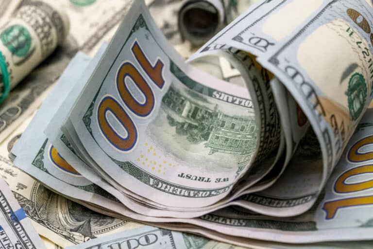 Hafta davomida dollar kursi Markaziy Osiyoda qanday o‘zgardi