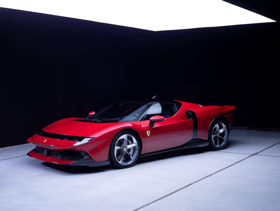 Ferrari 849 Testarossa gibridini taqdim etdi / Foto: Ferrari