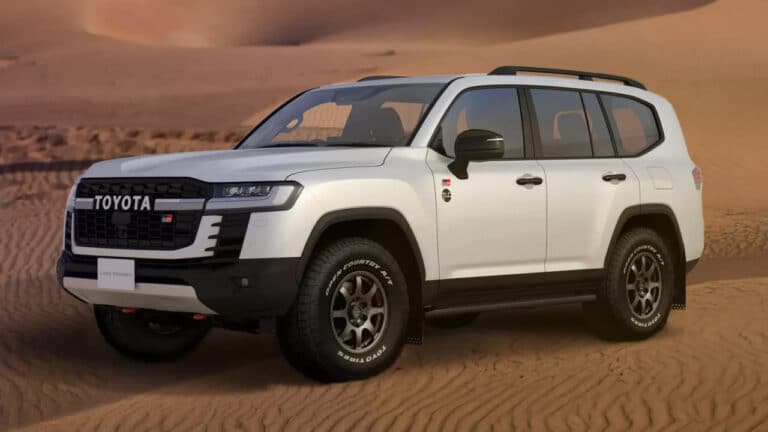 Land Cruiser 300 GR Sport Rally Raid Edition avtomobili taqdim etildi