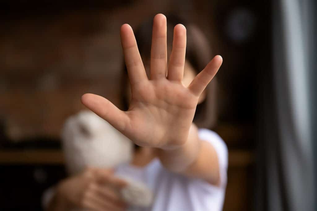 O‘zbekistonda bolalarni jinsiy zo‘ravonlikdan himoya qilish choralari kuchaytiriladi