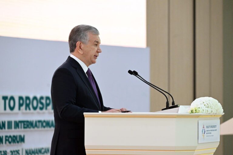 Мирзиёев: Узбекистан намерен снизить уровень бедности до 6%