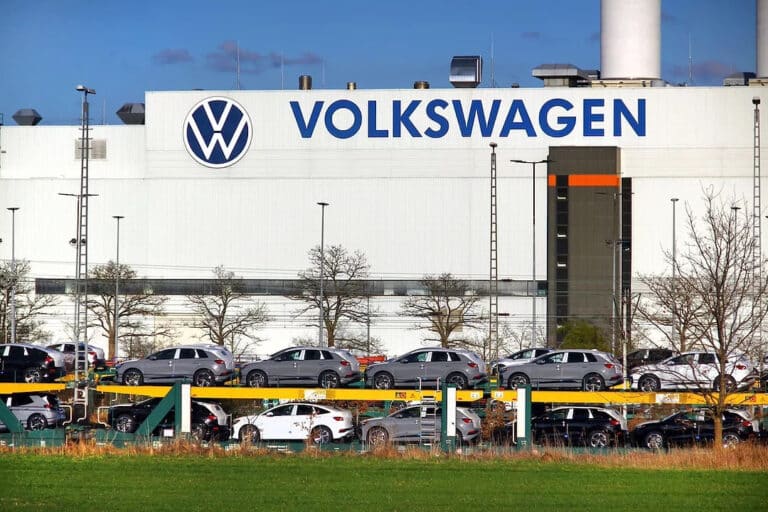 Volkswagen zavodi o‘zbekistonliklarni ishga taklif qilmoqda
