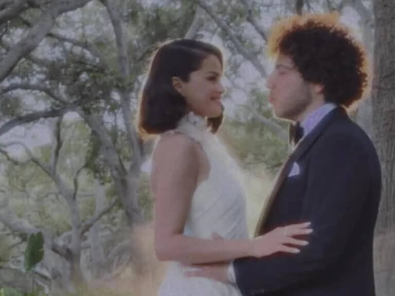 Selena Gomez va Benny Blanko turmush qurdi — foto