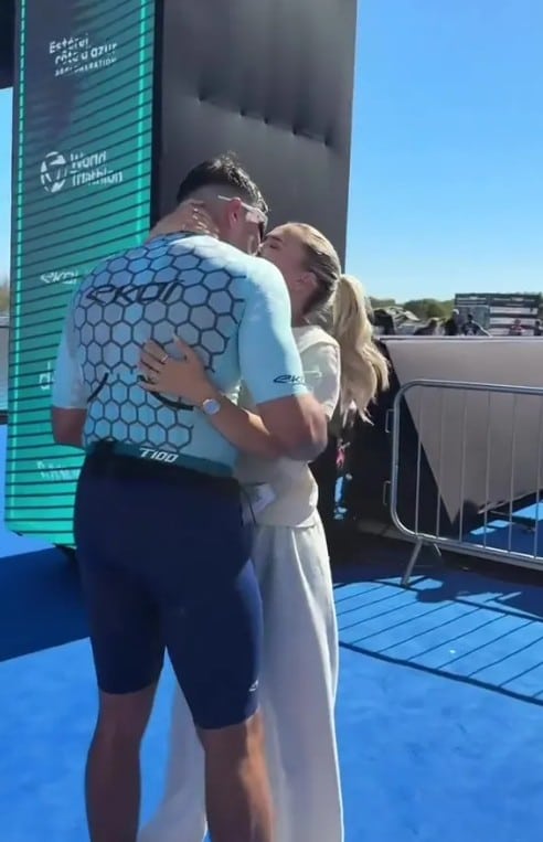 Tommy Fury Completes Triathlon, Celebrates With Molly-Mae and Daughter Bambi